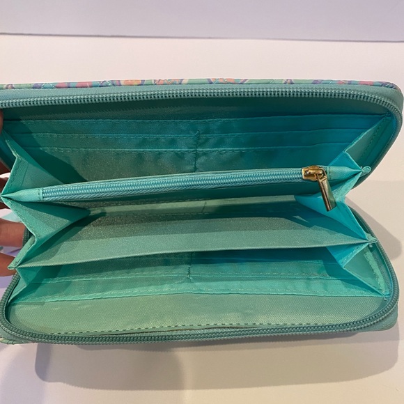 Simply Southern Collection Quilted Phone Wallet Wristlet Turtles Seafoam NWT - Picture 6 of 7